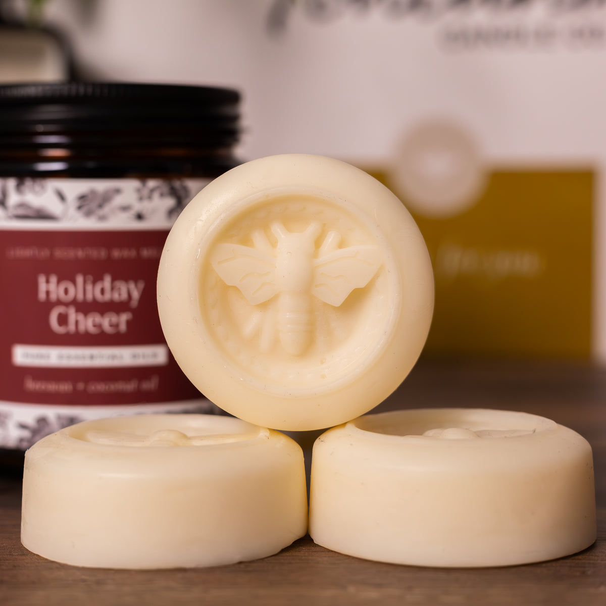 Christmas Cheer Wax Melts - Granny Bee's Candles